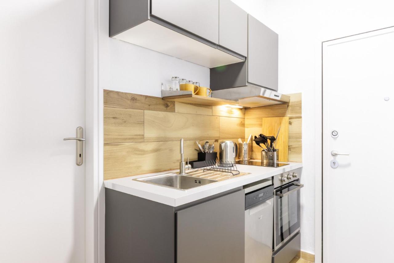 Central Sky Apartments Солун Екстериор снимка