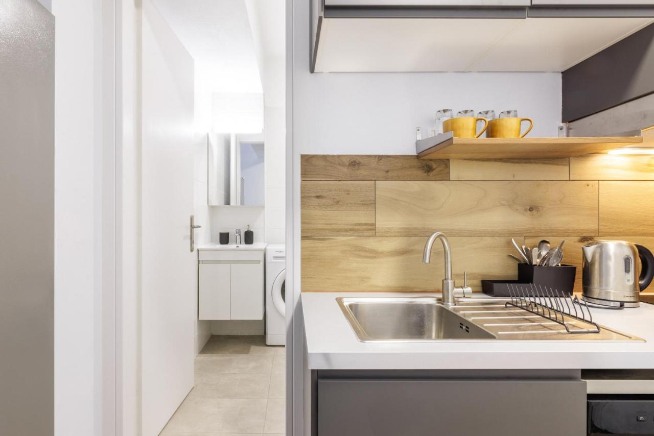 Central Sky Apartments Солун Екстериор снимка
